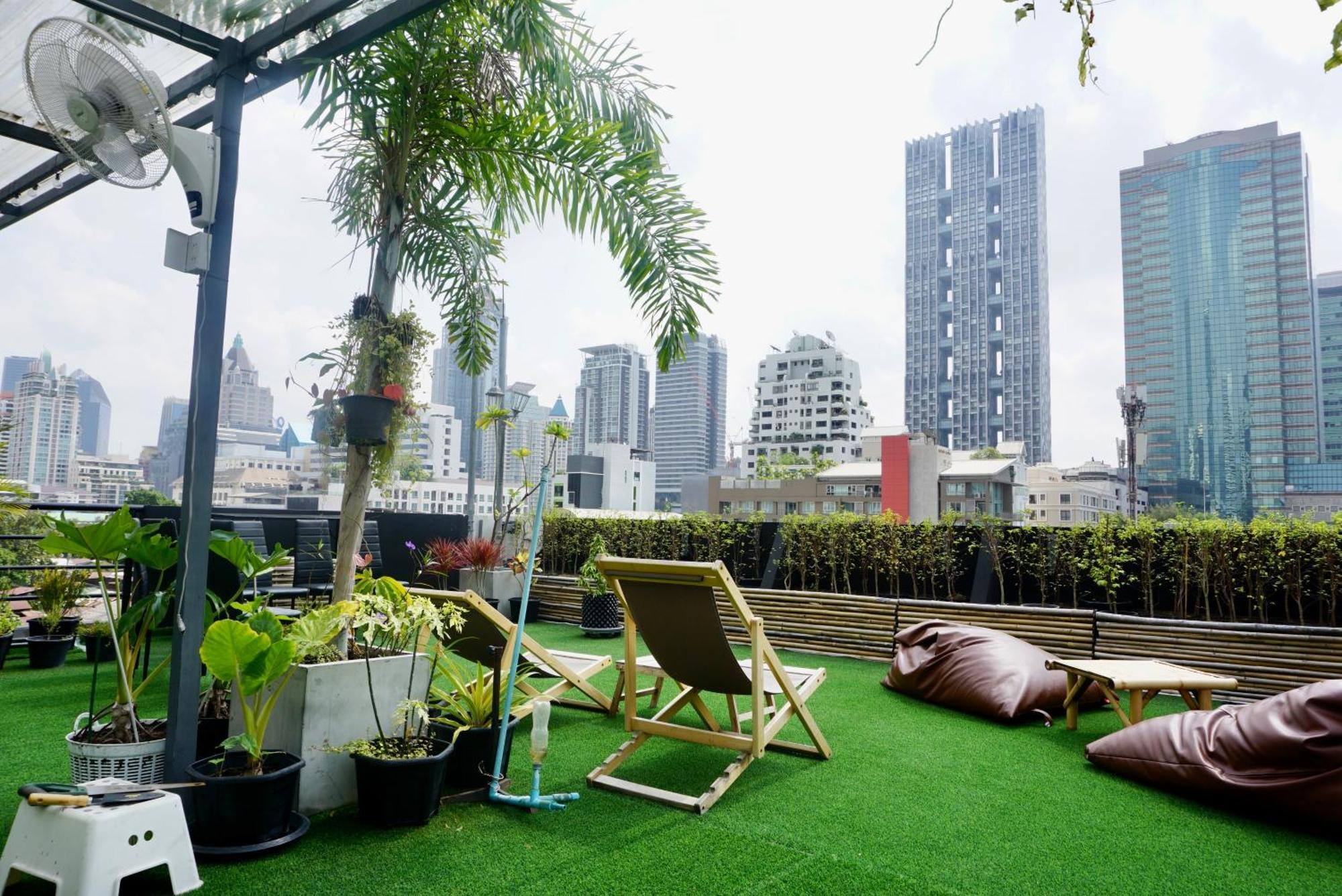 Silom Soi 3 Hash Apartment Hip And Funky With Rooftop View Bangkok Exterior foto